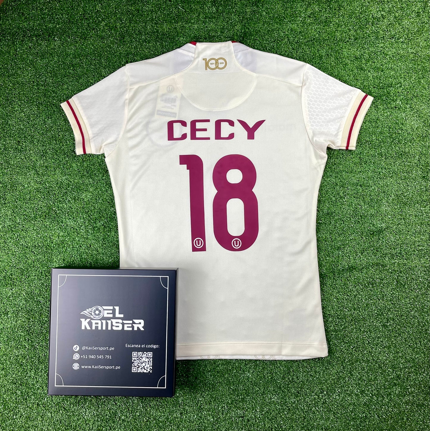 Camiseta de Universitario 2024 (Ver. Nacional) - Mujer - Oficial