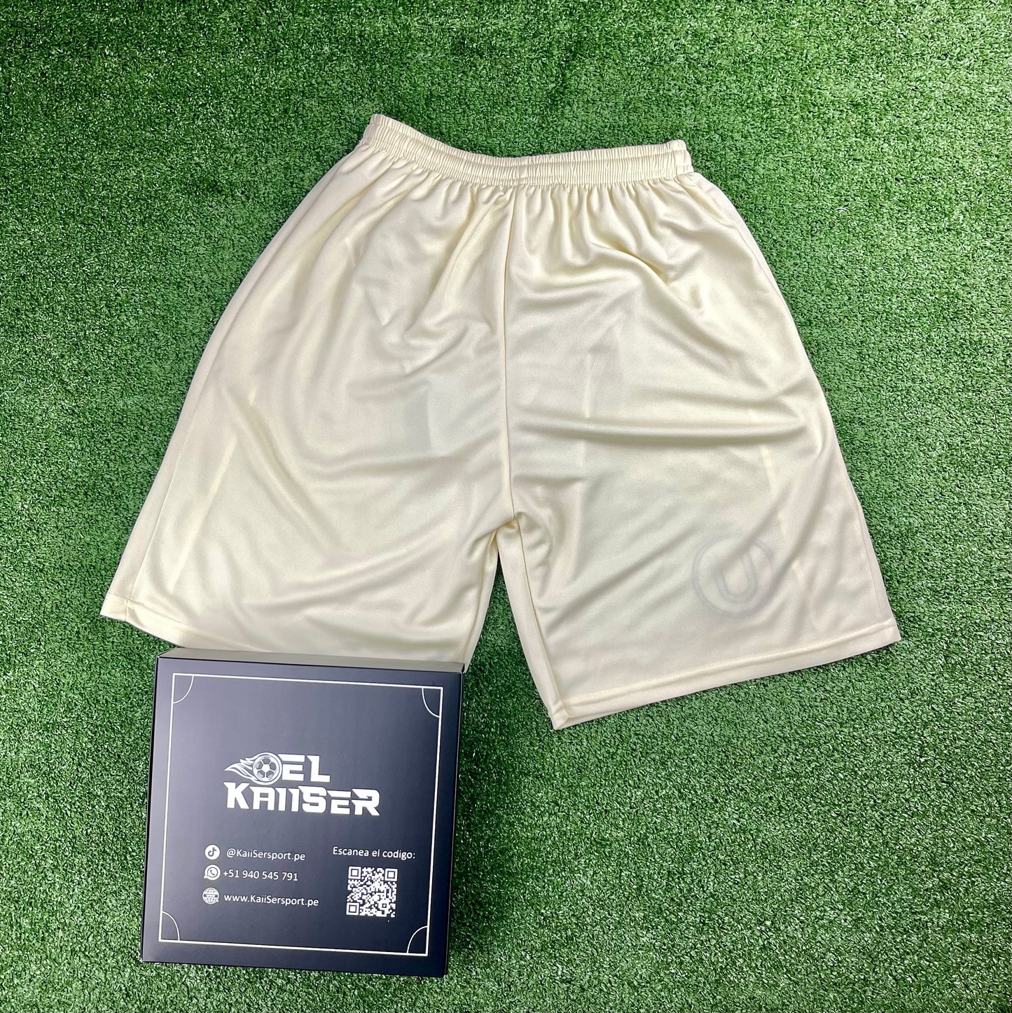 Short de Universitario Hombre 2024 (Ver. Nacional) - Oficial: