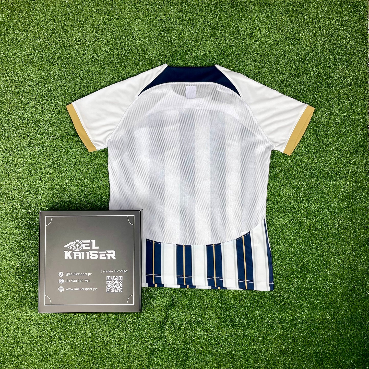 Camiseta de Alianza Lima (Ver. Importada) 2024 - Mujer - Oficial