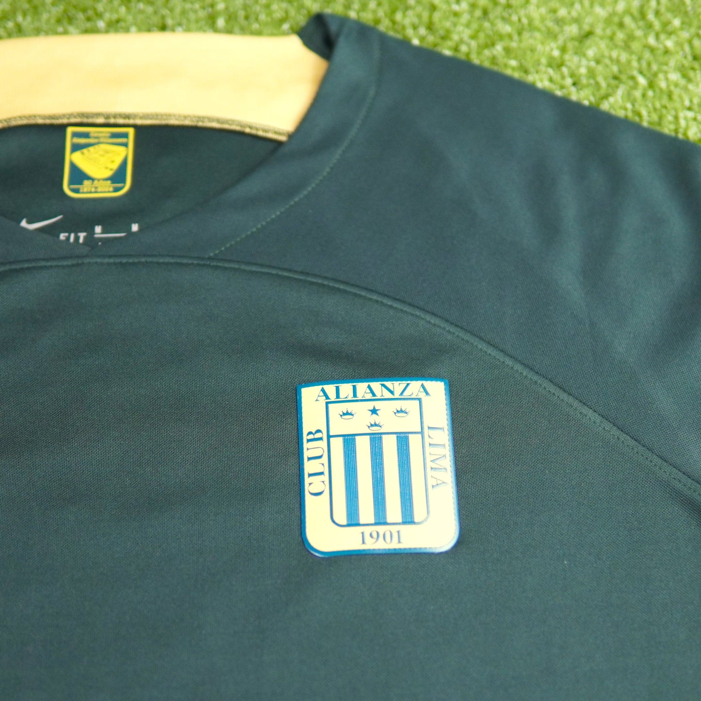 Camiseta Importada de Alianza Lima 2024 - Hombre - Alterna