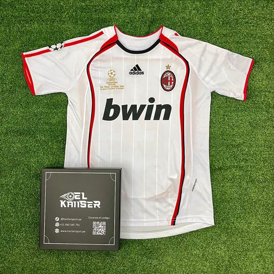 Camiseta Importada Retro del AC Milan 2006/07 - Kaká