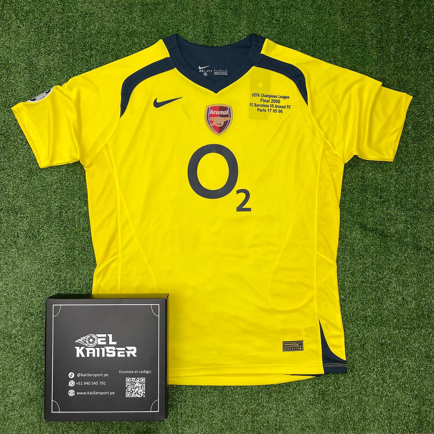 Camiseta Retro del Arsenal  2005/06 - Alterna - Henry