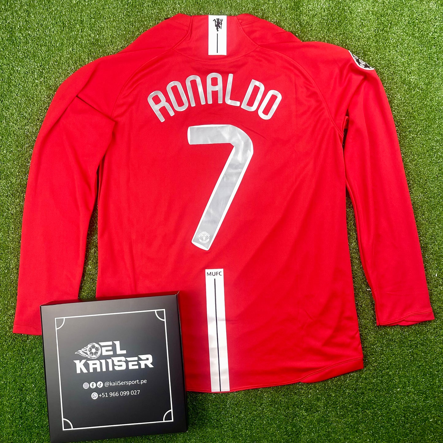 Camiseta Importada Retro del Manchester United 2007/08 - Ronaldo