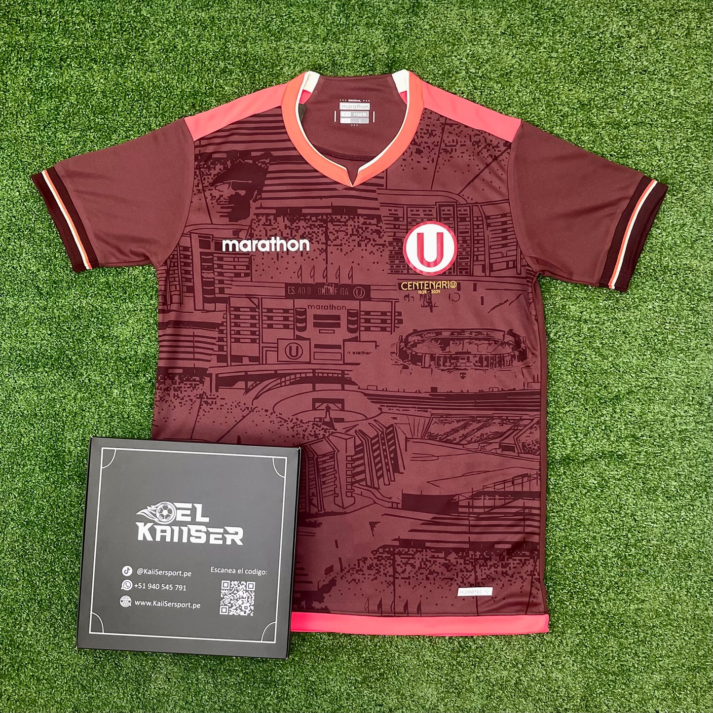 Conjunto Importado de Universitario 2024 - Alterna (Camiseta + Short)